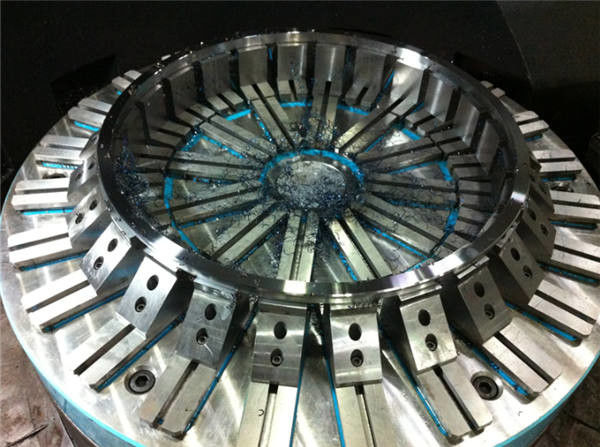 Fine Pole OD500mm Round Dense Permanent Magnetic Chuck For Milling
